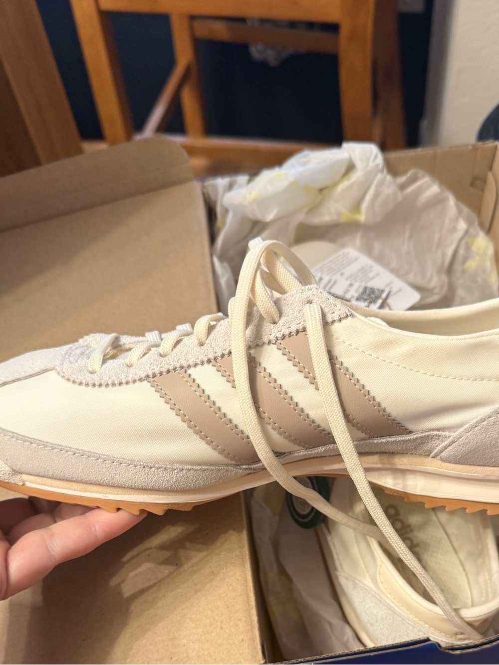 Adidas Women’s Sneakers Off White w/ Tan Stripes SL 72 OG W SIZE 9 Originals - Picture 5 of 10